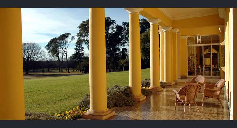 Pueblo Estancia La Paz