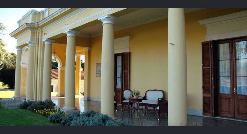 Pueblo Estancia La Paz