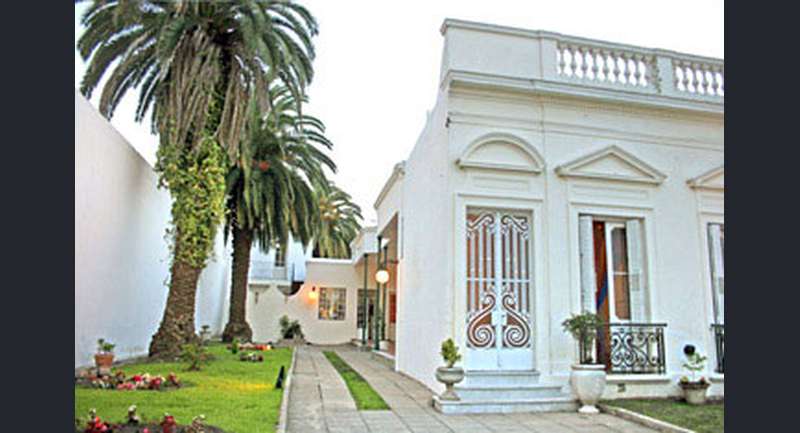 La Colonial